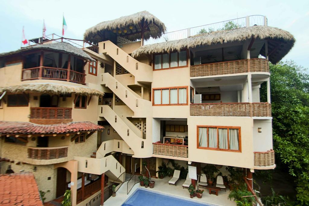 Hotel Villas Las Azucenas Zihuatanejo Exteriör bild